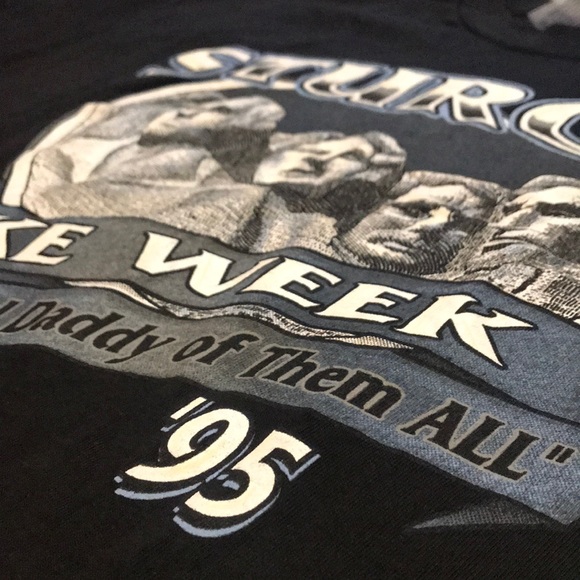 VTG 1995 Sturgis Bike Week Mt Rushmore Motorcycle Rally Tee Shirt Vintage 90s - Picture 3 of 7